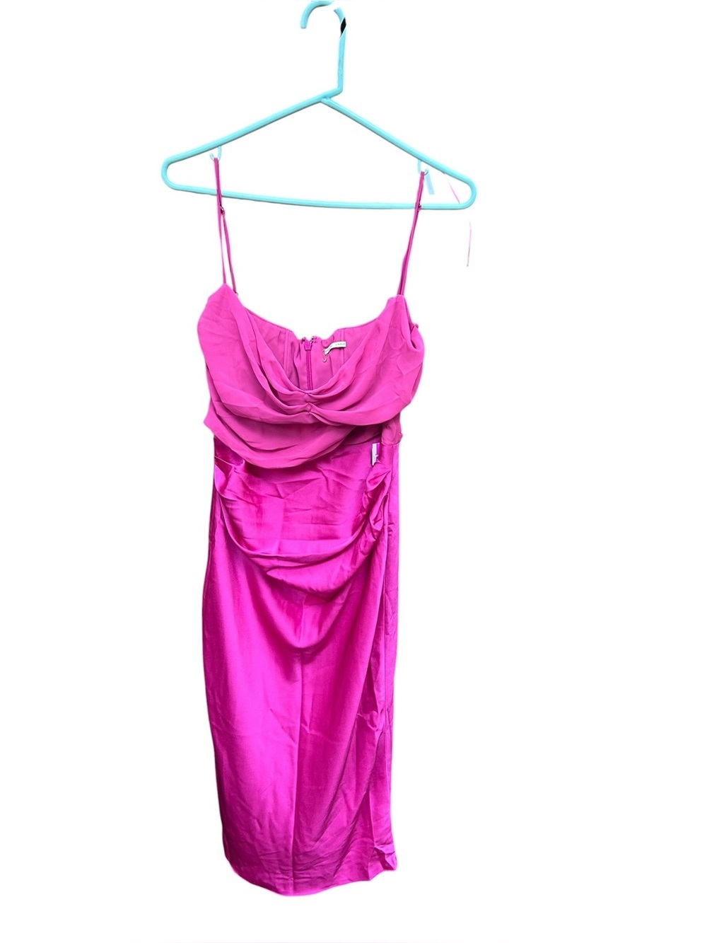 House of CB Teia midi dress is crafted from hot pink satin - Picture 4 of 10